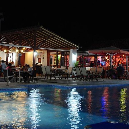 Golden Beach Κουκουναριές Εξωτερικό φωτογραφία